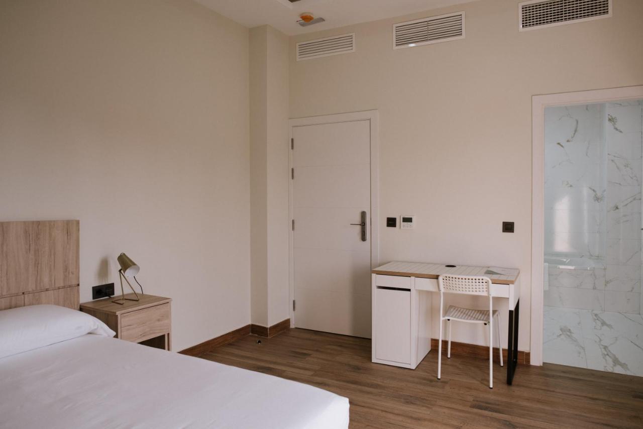 Hotel Melilla Centro ภายนอก รูปภาพ