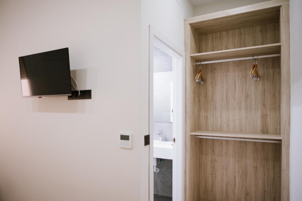 Hotel Melilla Centro ภายนอก รูปภาพ