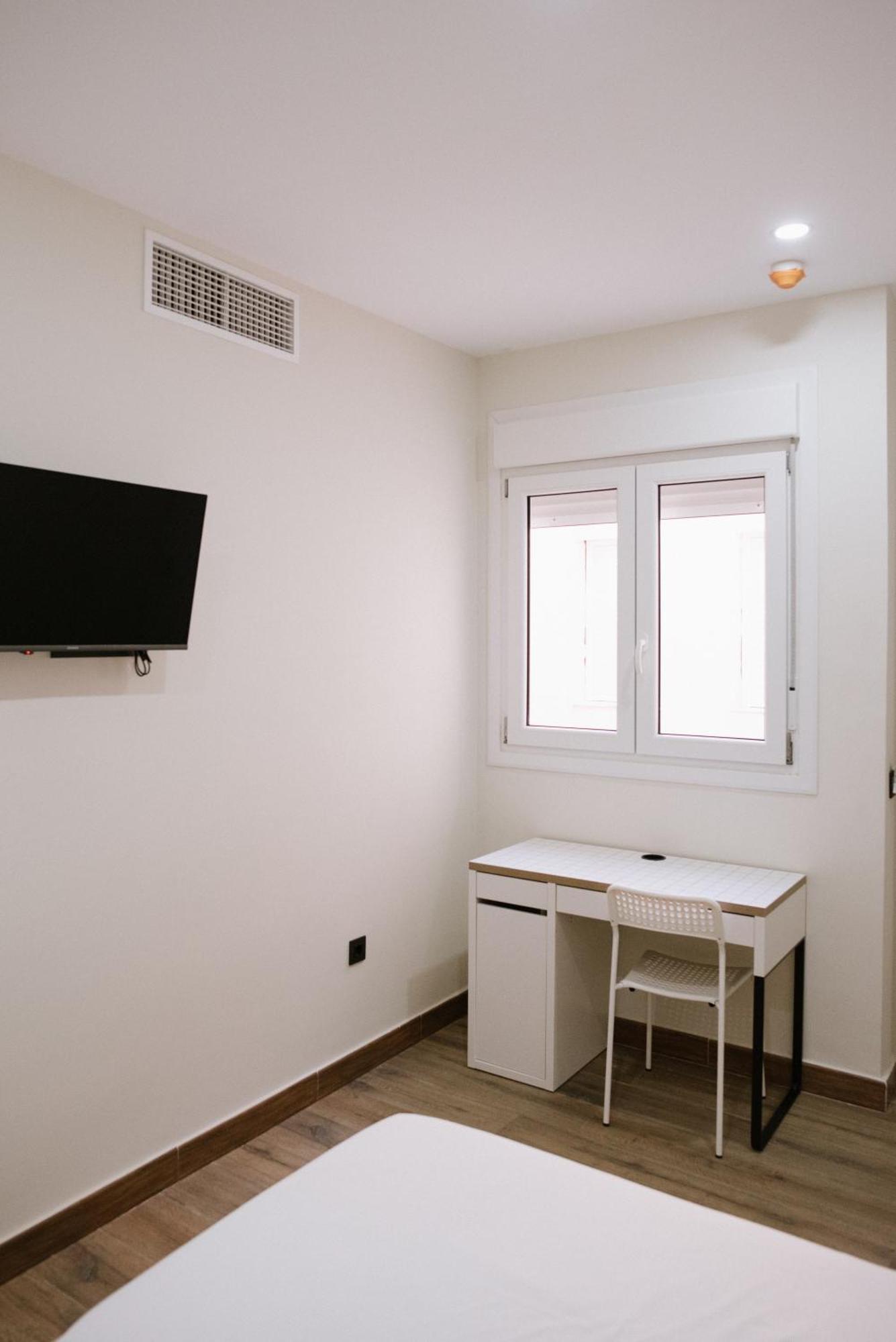 Hotel Melilla Centro ภายนอก รูปภาพ