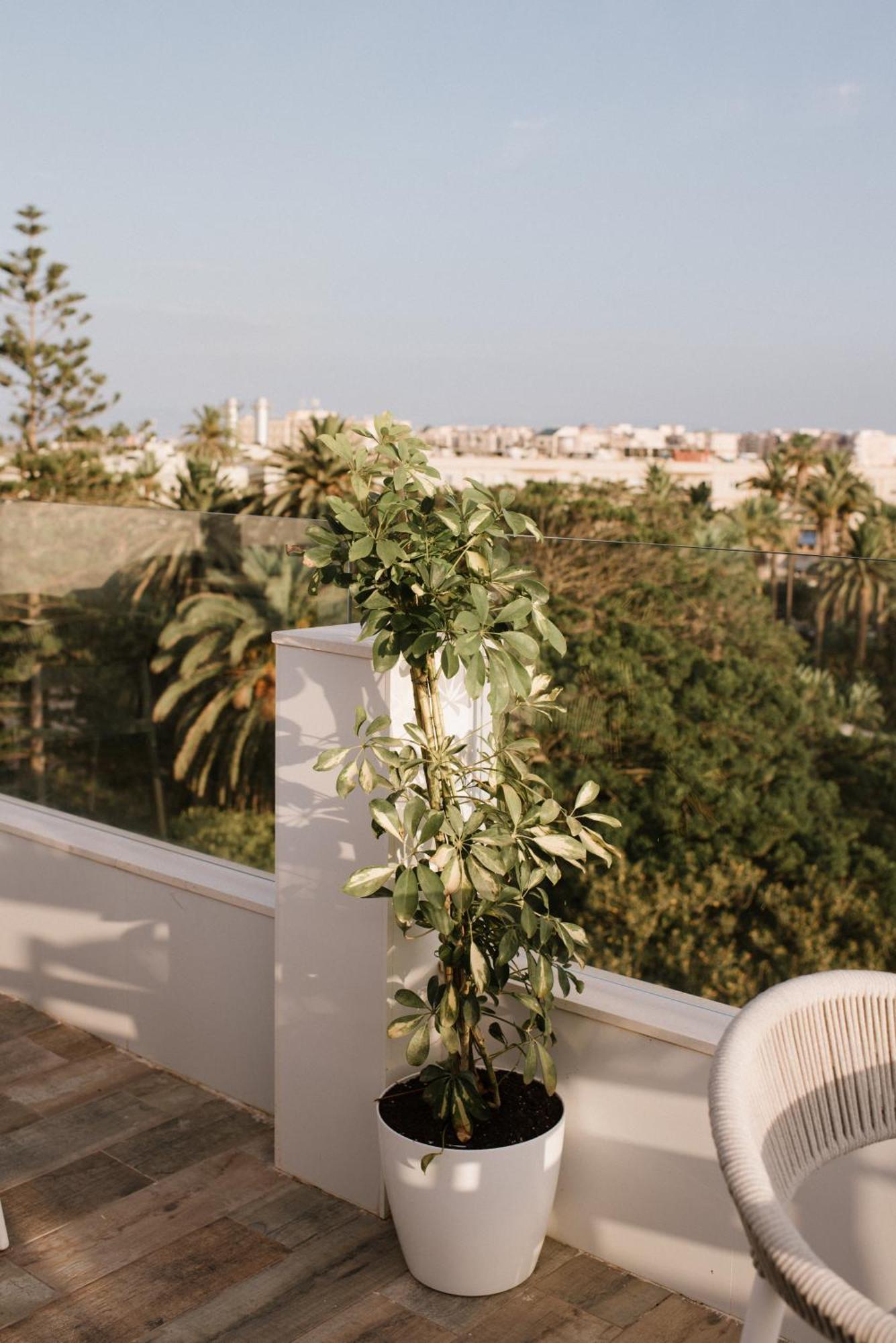 Hotel Melilla Centro ภายนอก รูปภาพ