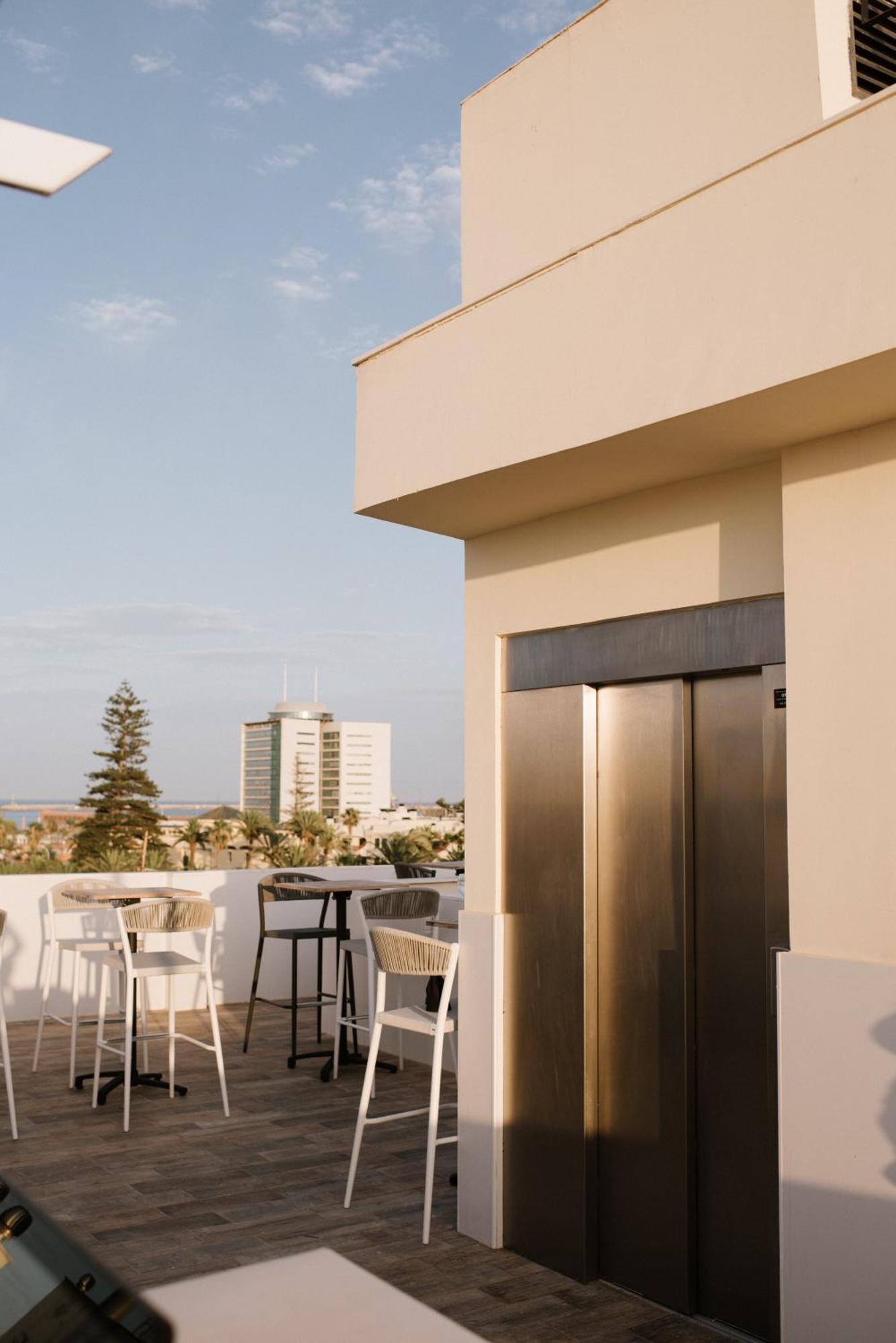 Hotel Melilla Centro ภายนอก รูปภาพ