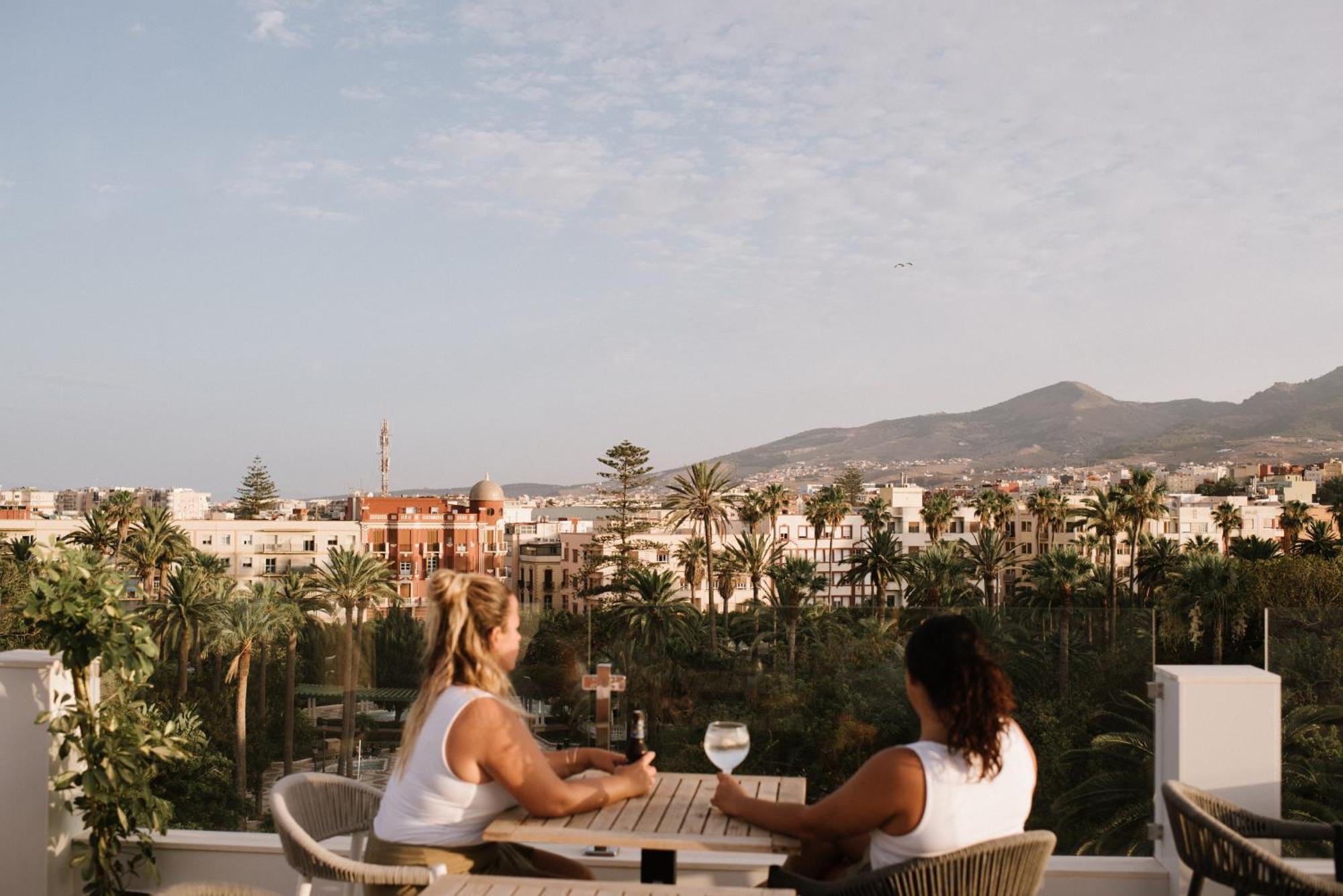 Hotel Melilla Centro ภายนอก รูปภาพ