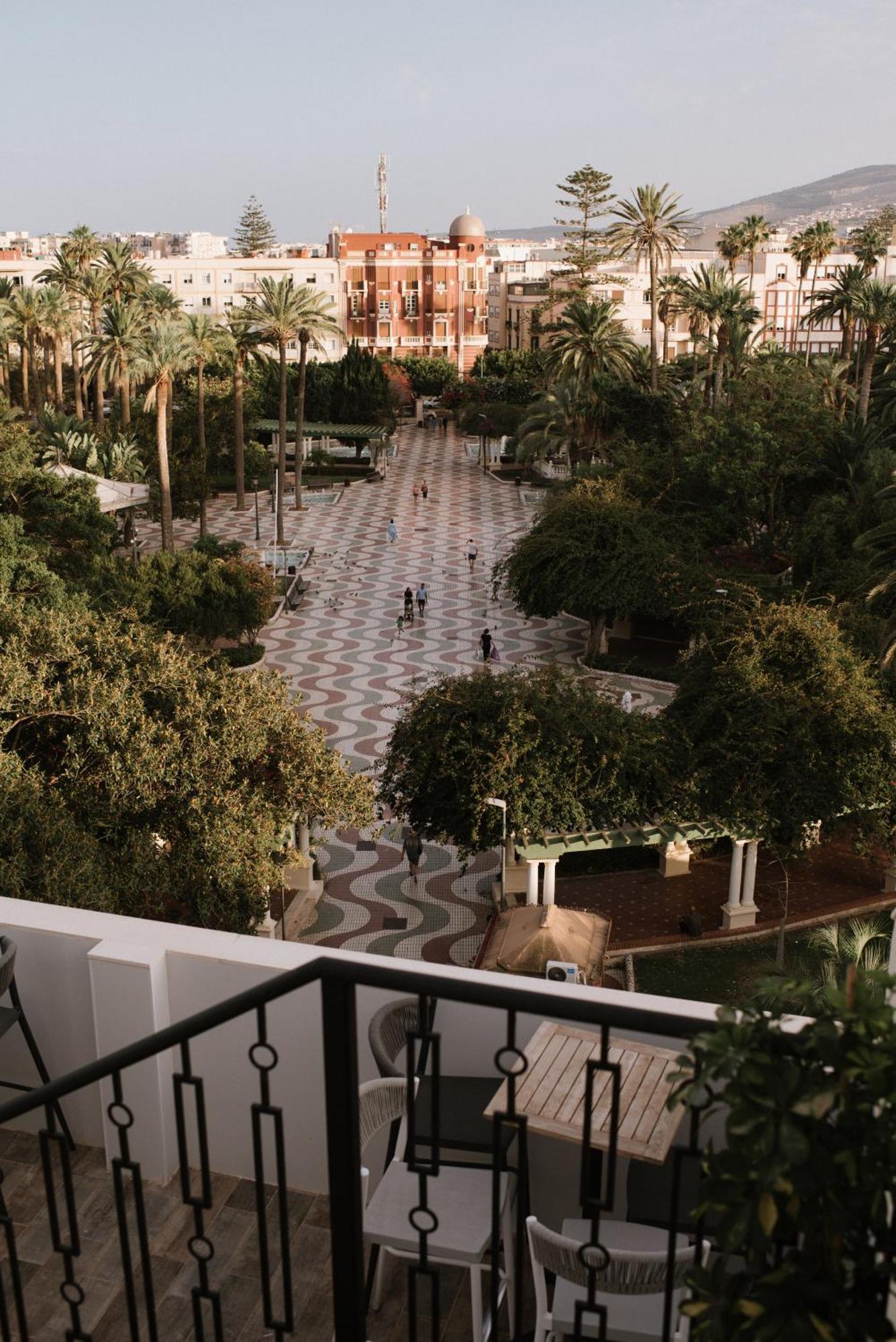 Hotel Melilla Centro ภายนอก รูปภาพ